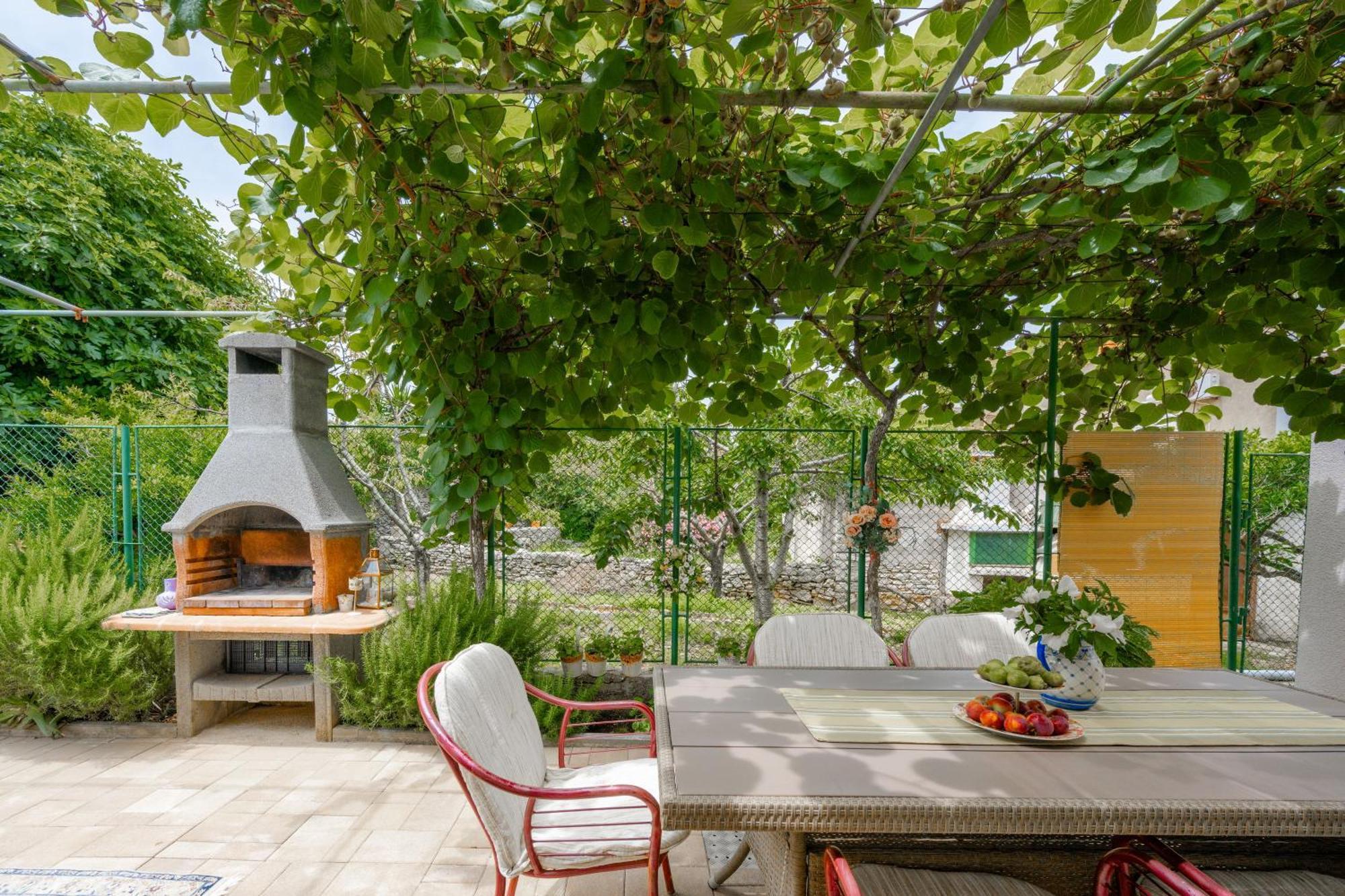 Garden Apartment 벨라루카 외부 사진